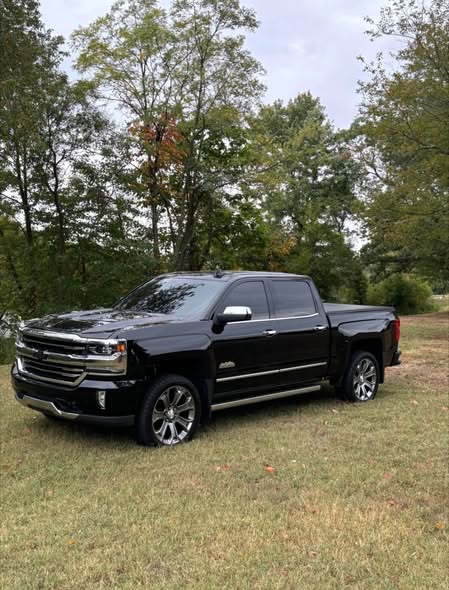 516748046_122127596156839232_8534373119245769675_n