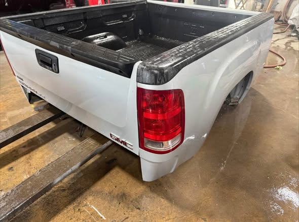 558094312_122142575534839232_9189280300172963464_n