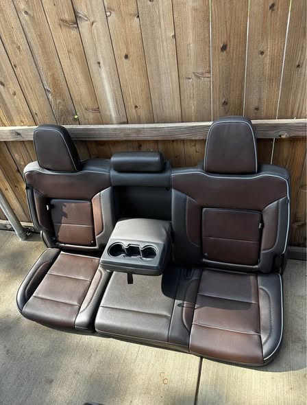 561748740_122142891452839232_2154741013876043856_n